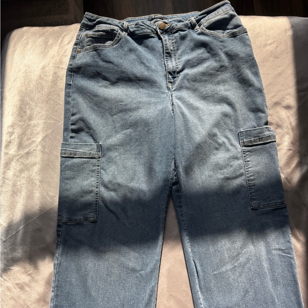 Delicious Blue Straight Leg Jeans Classic Style